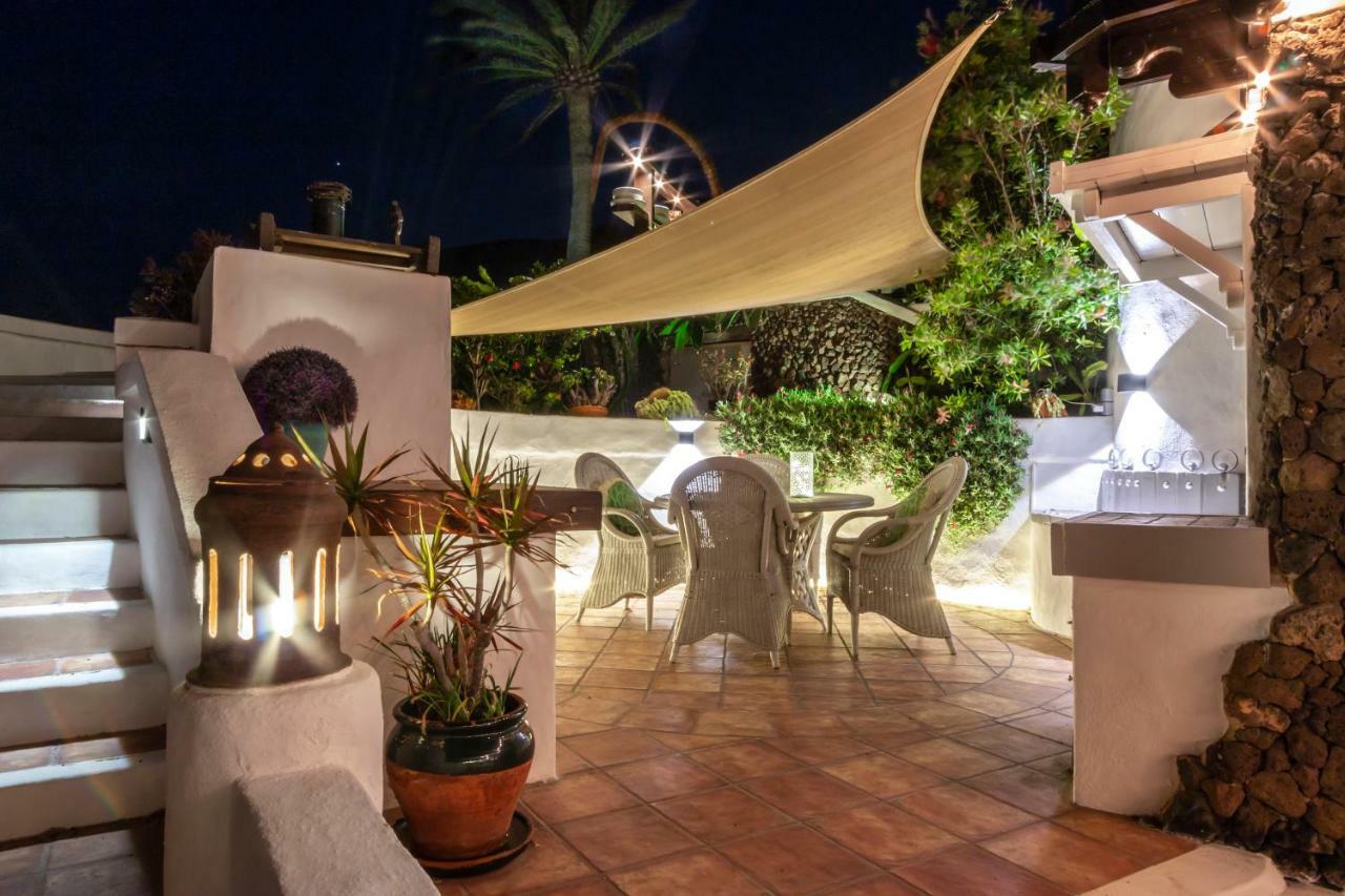 Deluxe Designer Historic Villa Via Lactea, Panoramic Sea Views, Own Private Heated Pool And Subtropical Garden La Asomada  Екстериор снимка